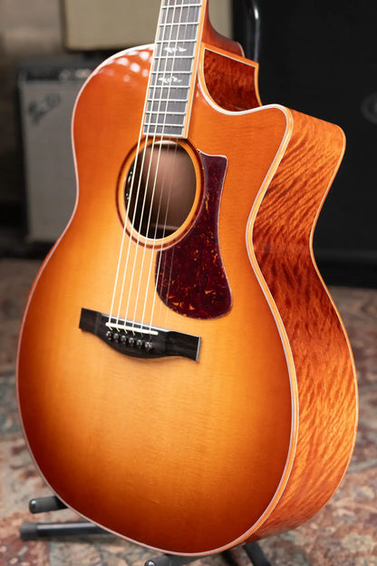 Eastman AC522CE-GB Grand Auditorium Acoustic/Electric Guitar - Goldburst with Hardshell Case