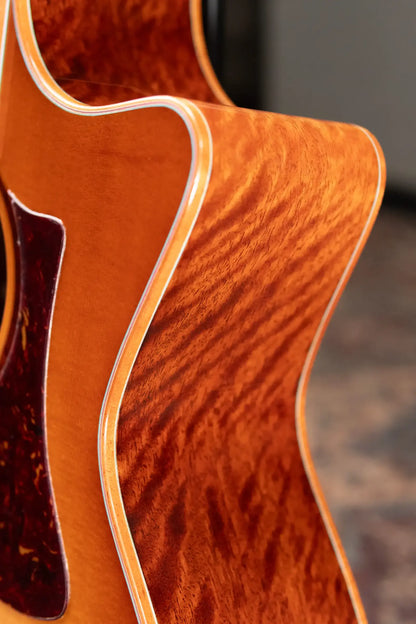 Eastman AC522CE-GB Grand Auditorium Acoustic/Electric Guitar - Goldburst with Hardshell Case