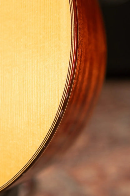 Eastman AC522ce Mahogany/Spruce Acoustic-Electric Guitar with Hardshell Case - Used