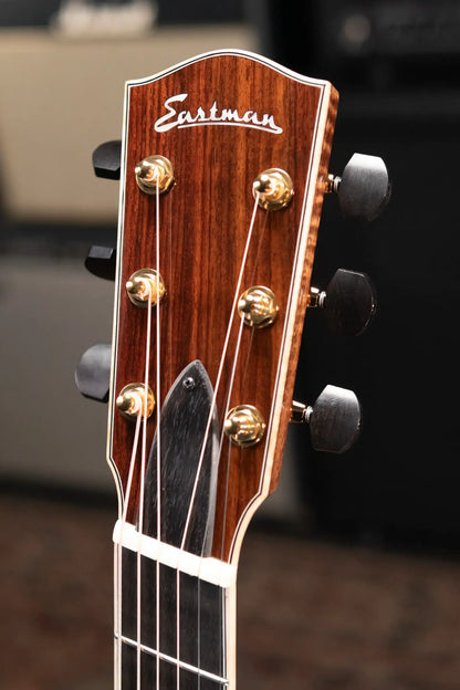 Eastman AC822CE-FF Fan Fret Grand Auditorium Acoustic/Electric Guitar with Hardshell Case