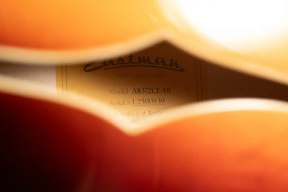 Eastman AR372CE-SB Kent Armstrong Signature 16" Archtop Electric Guitar - Sunburst