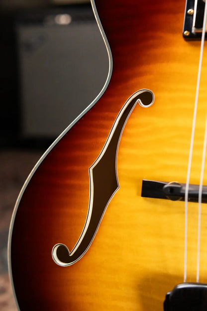 Eastman AR480CE-SB John Pisano 30th Anniversary Edition - Sunburst with Hardshell Case - Demo