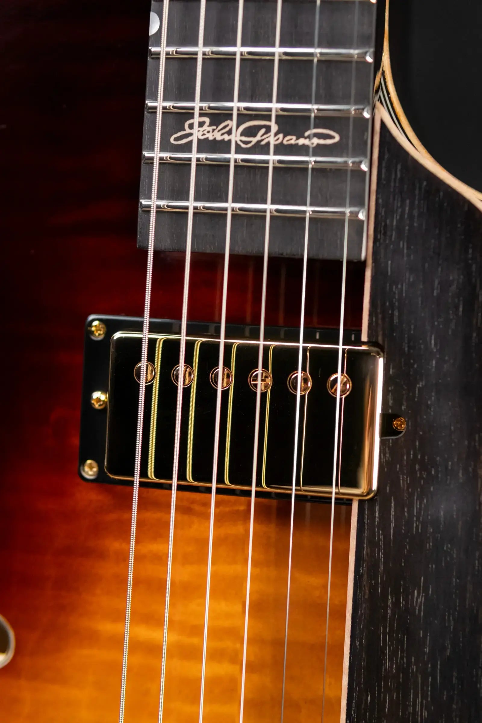 Eastman AR480CE-SB John Pisano Signature Archtop Hollowbody Electric Guitar - Sunburst with Hardshell Case