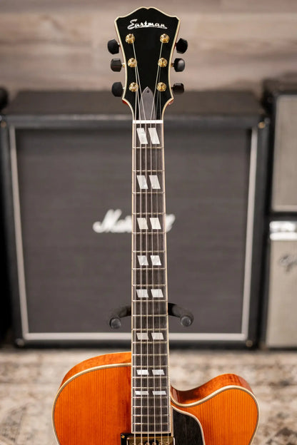 Eastman AR580CE-HB Archtop Electric Guitar - Honey Burst with Hardshell Case