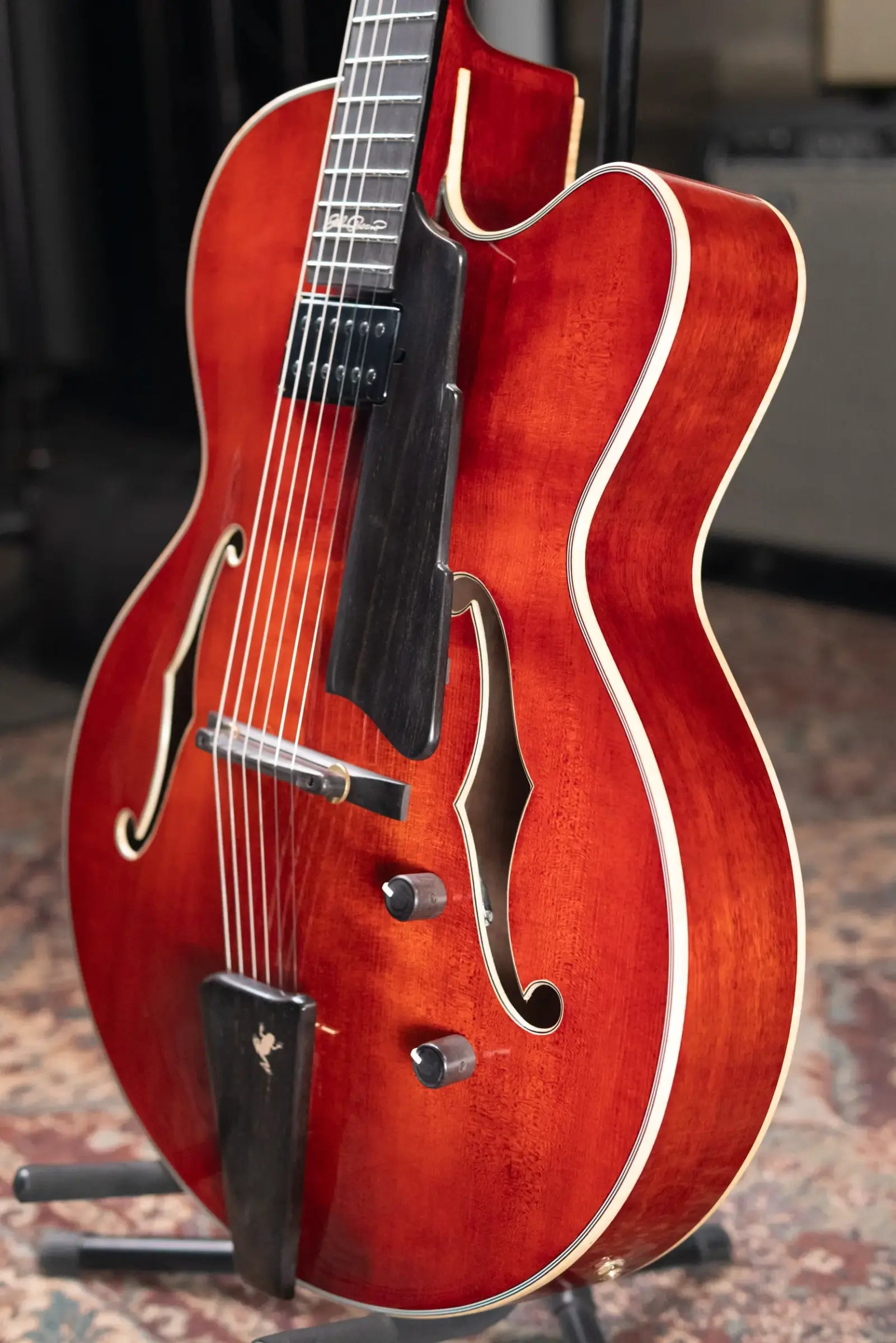 Eastman AR680CE John Pisano Signature Electric Guitar with Hardshell Case