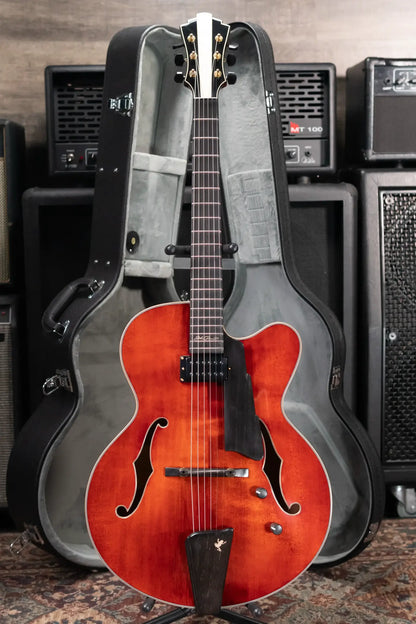 Eastman AR680CE John Pisano Signature Electric Guitar with Hardshell Case