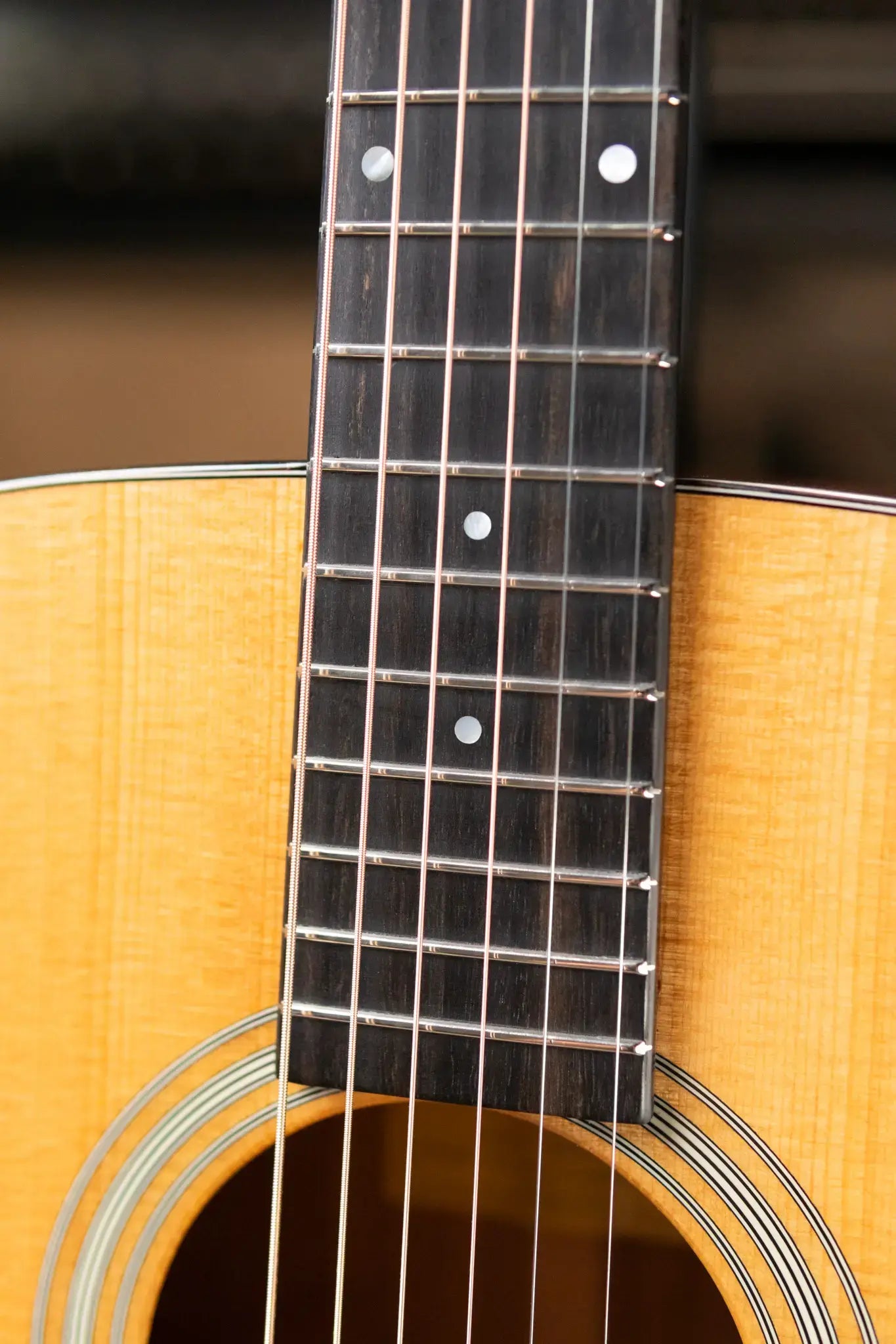 Eastman E10OM-TC Acoustic Guitar with Hardshell Case - Floor Model