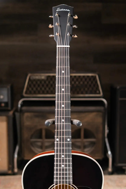 Eastman E10 OOSS-TC Acoustic Guitar - Sunburst with Hardshell Case