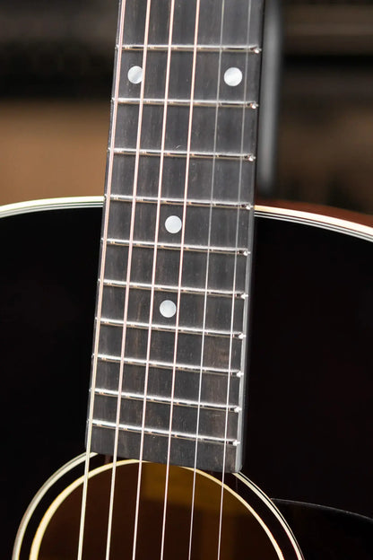 Eastman E10 OOSS-TC Acoustic Guitar - Sunburst with Hardshell Case