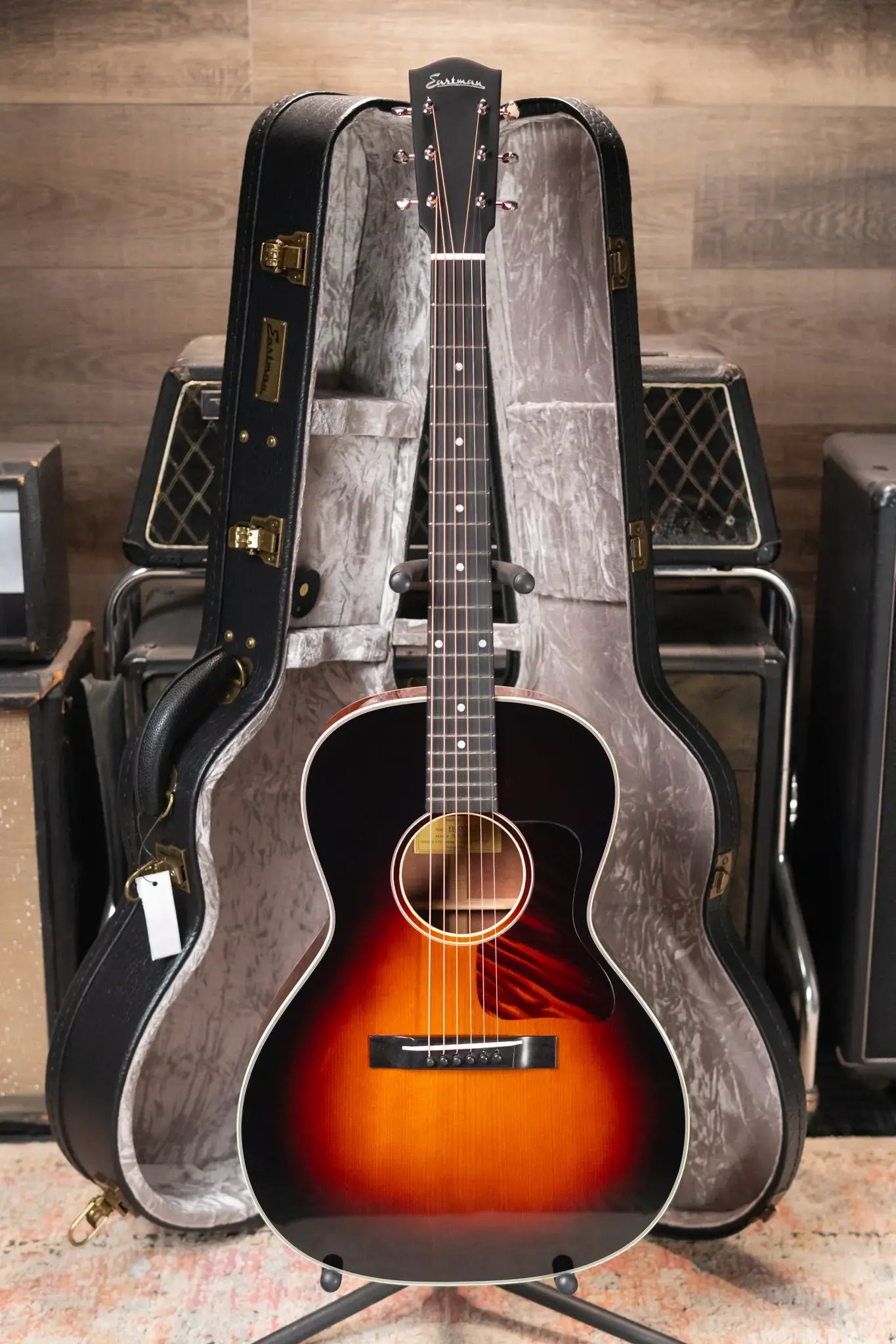 Eastman E10 OOSS-TC Acoustic Guitar - Sunburst with Hardshell Case