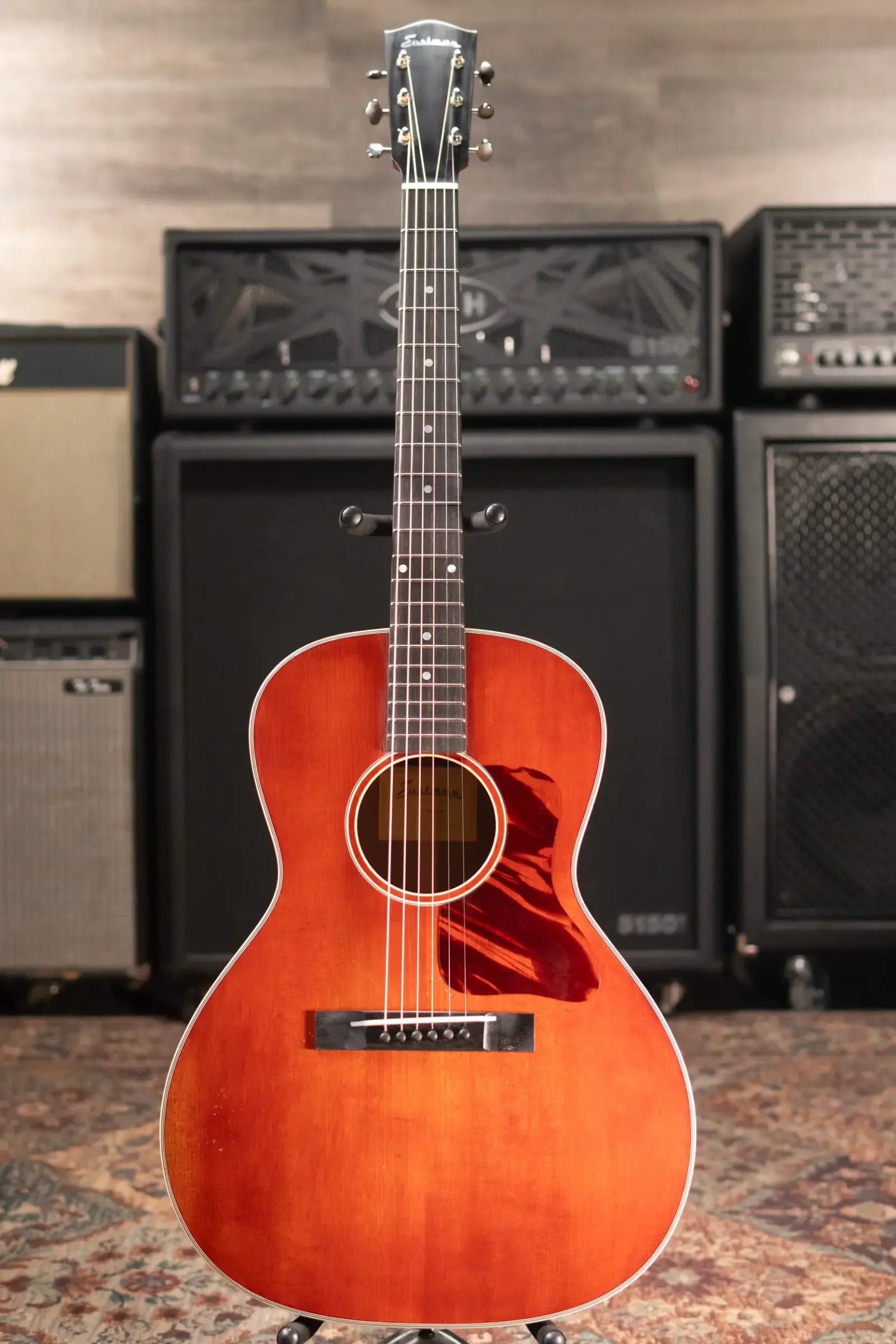 Eastman E10OOSS/V Acoustic Guitar - Antique Varnish