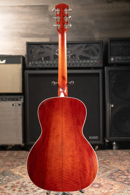 Eastman E10OOSS/V Acoustic Guitar - Antique Varnish