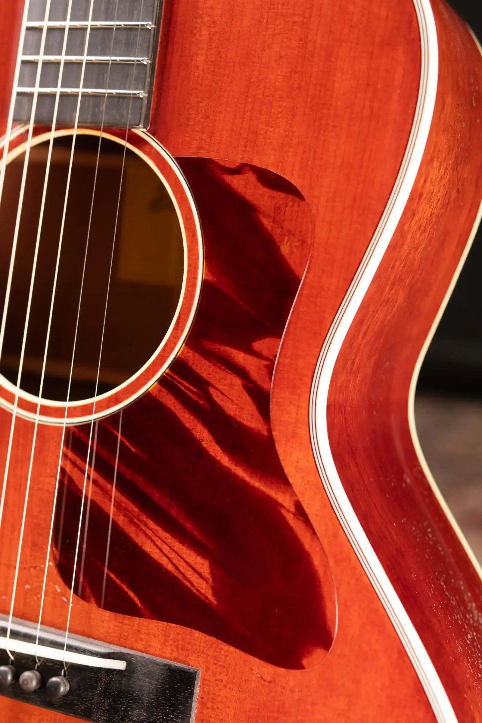 Eastman E10OOSS/V Acoustic Guitar - Antique Varnish