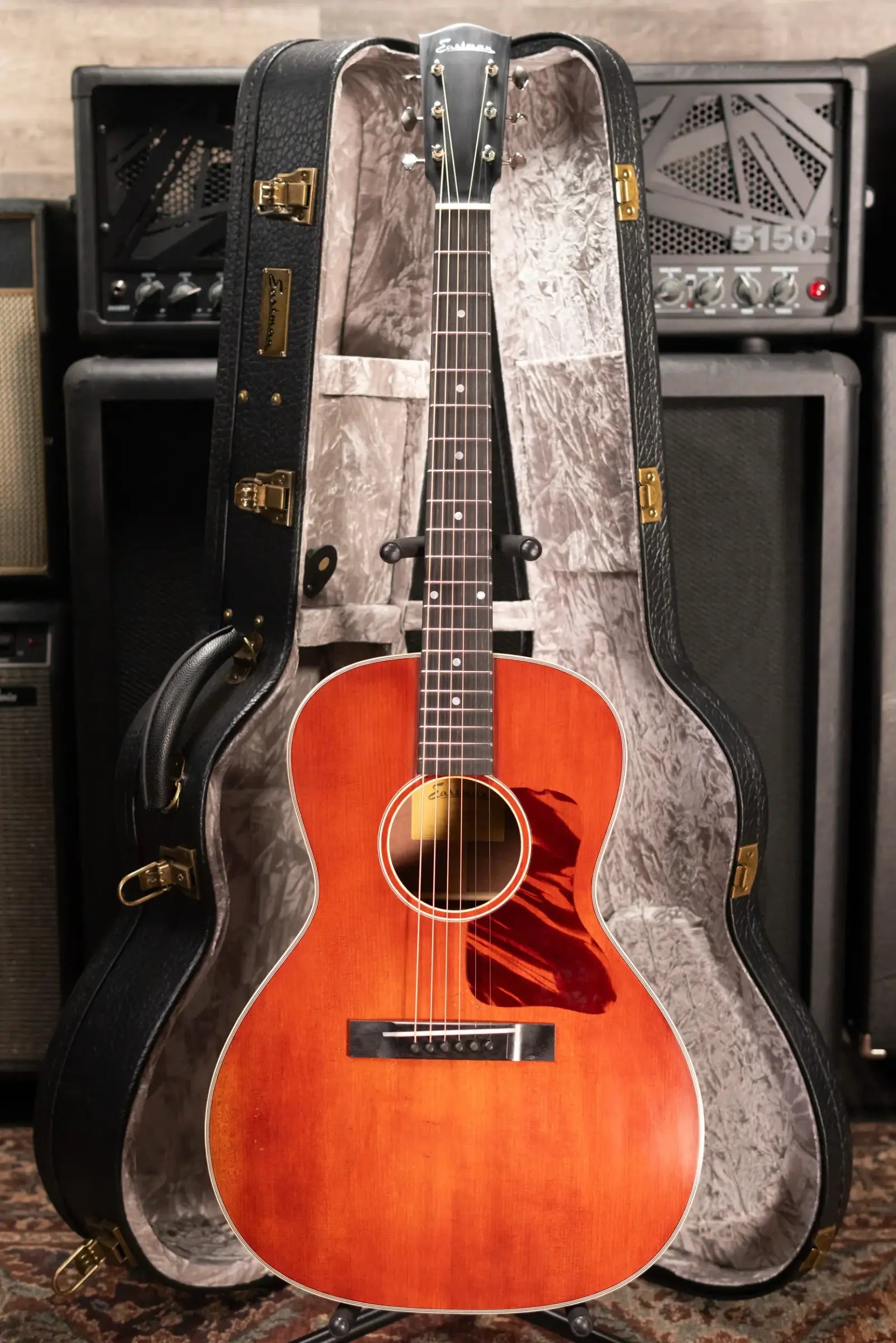 Eastman E10OOSS/V Acoustic Guitar - Antique Varnish