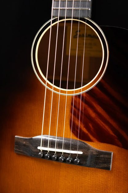 Eastman E10SS-TC Dreadnought Acoustic Guitar - Sunburst with Hardshell Case