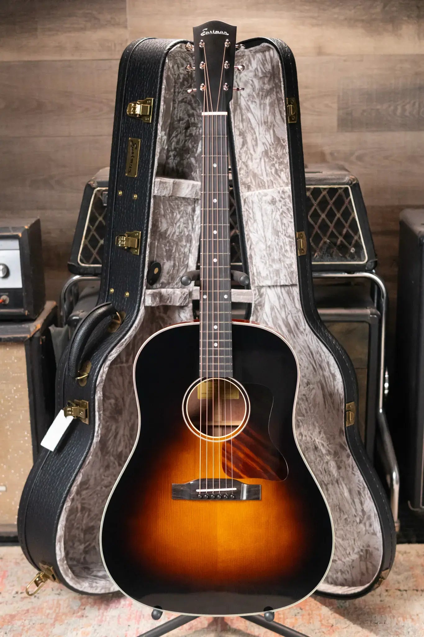 Eastman E10SS-TC Dreadnought Acoustic Guitar - Sunburst with Hardshell Case