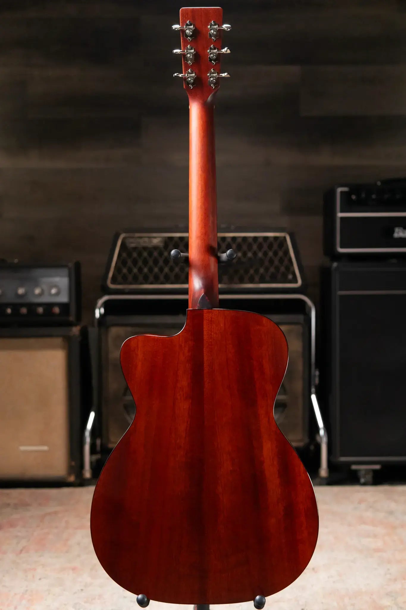 Eastman E1OMCE-DLX Acoustic/Electric Guitar