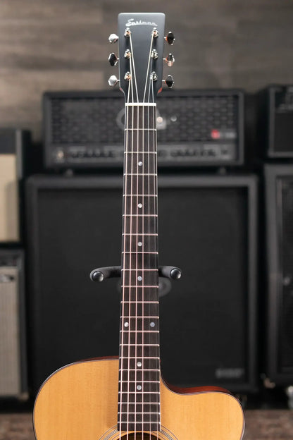 Eastman E1OMCE-DLX OM Acoustic/Electric Guitar with Gig Bag