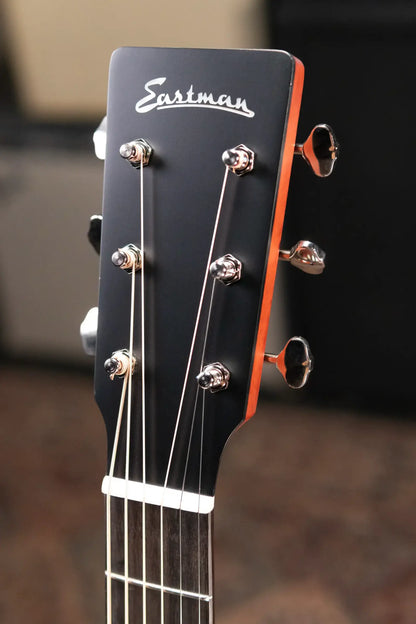 Eastman E1OMCE-DLX OM Acoustic/Electric Guitar with Gig Bag