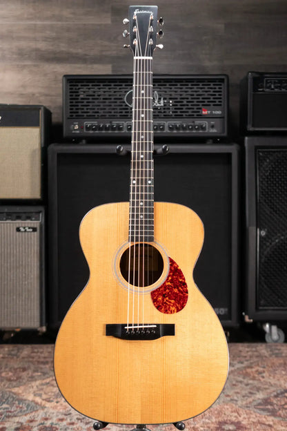 Eastman E1OM-DLX Acoustic/Electric Guitar with Gig Bag