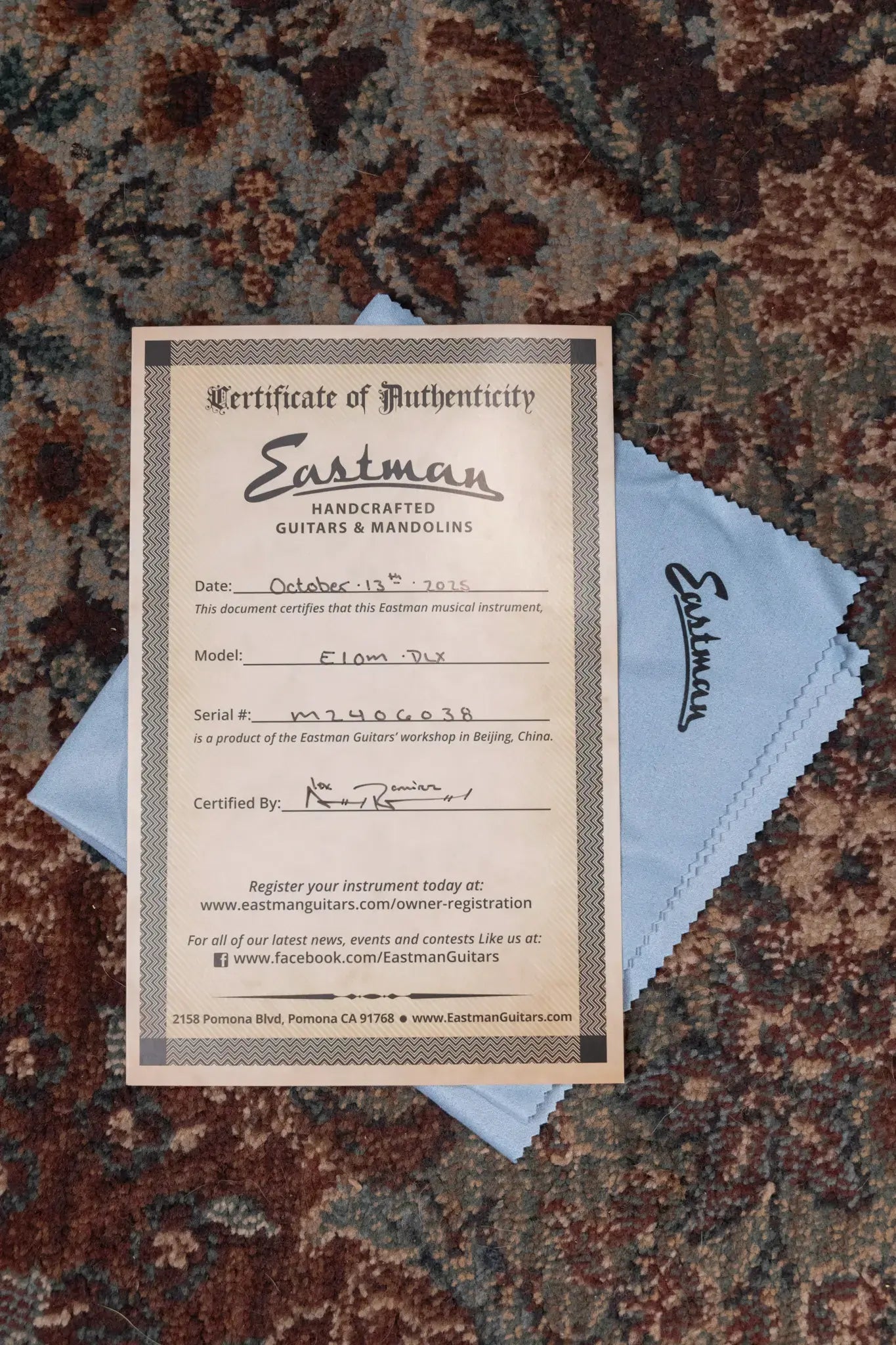 Eastman E1OM-DLX Acoustic/Electric Guitar with Gig Bag