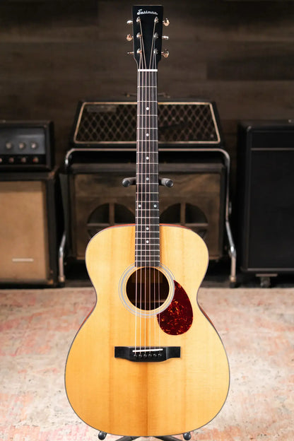 Eastman E1OM Orchestra Model Acoustic Guitar - Natural with Softshell Case