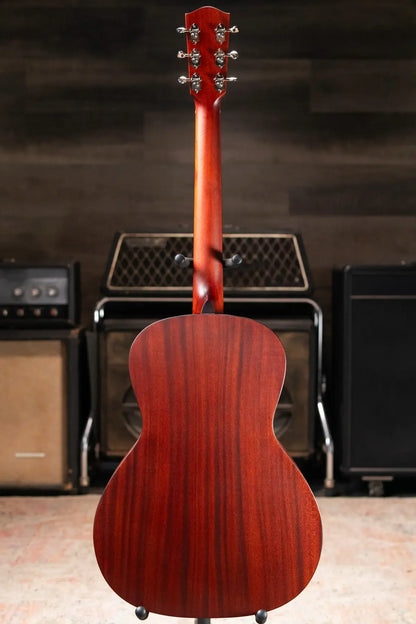 Eastman E1OOSS-SB Acoustic Guitar - Sunburst with Gig Bag