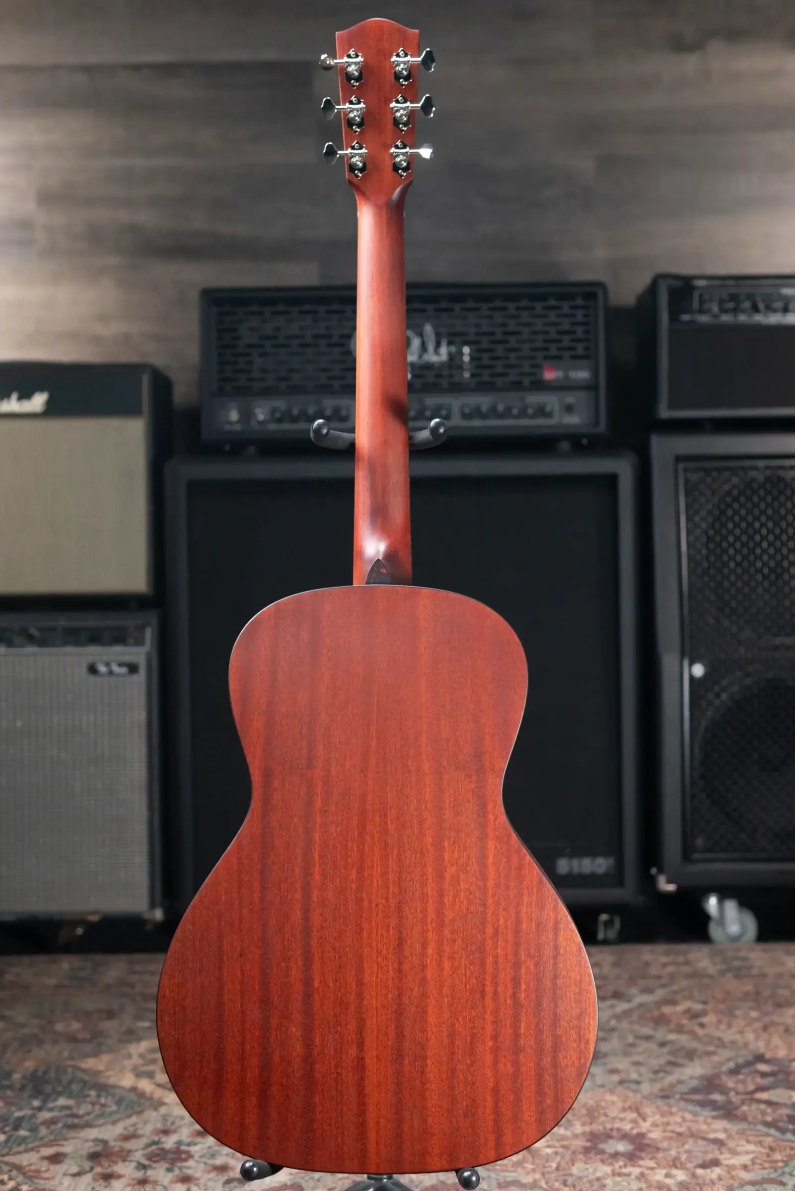 Eastman E1OOSS-SB Acoustic Guitar - Sunburst with Gig Bag