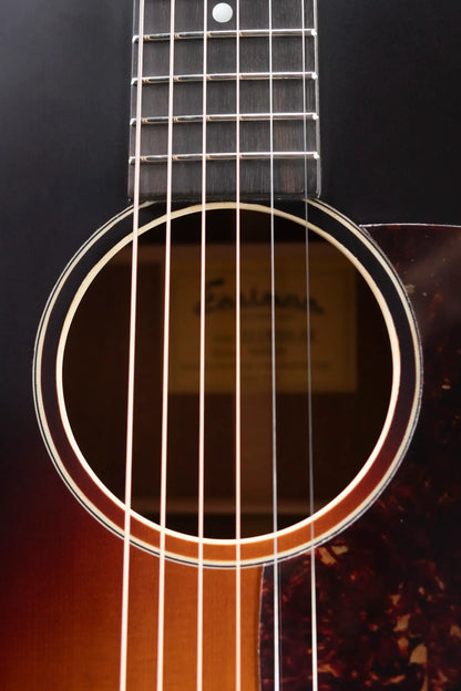 Eastman E1OOSS-SB Acoustic Guitar - Sunburst with Gig Bag