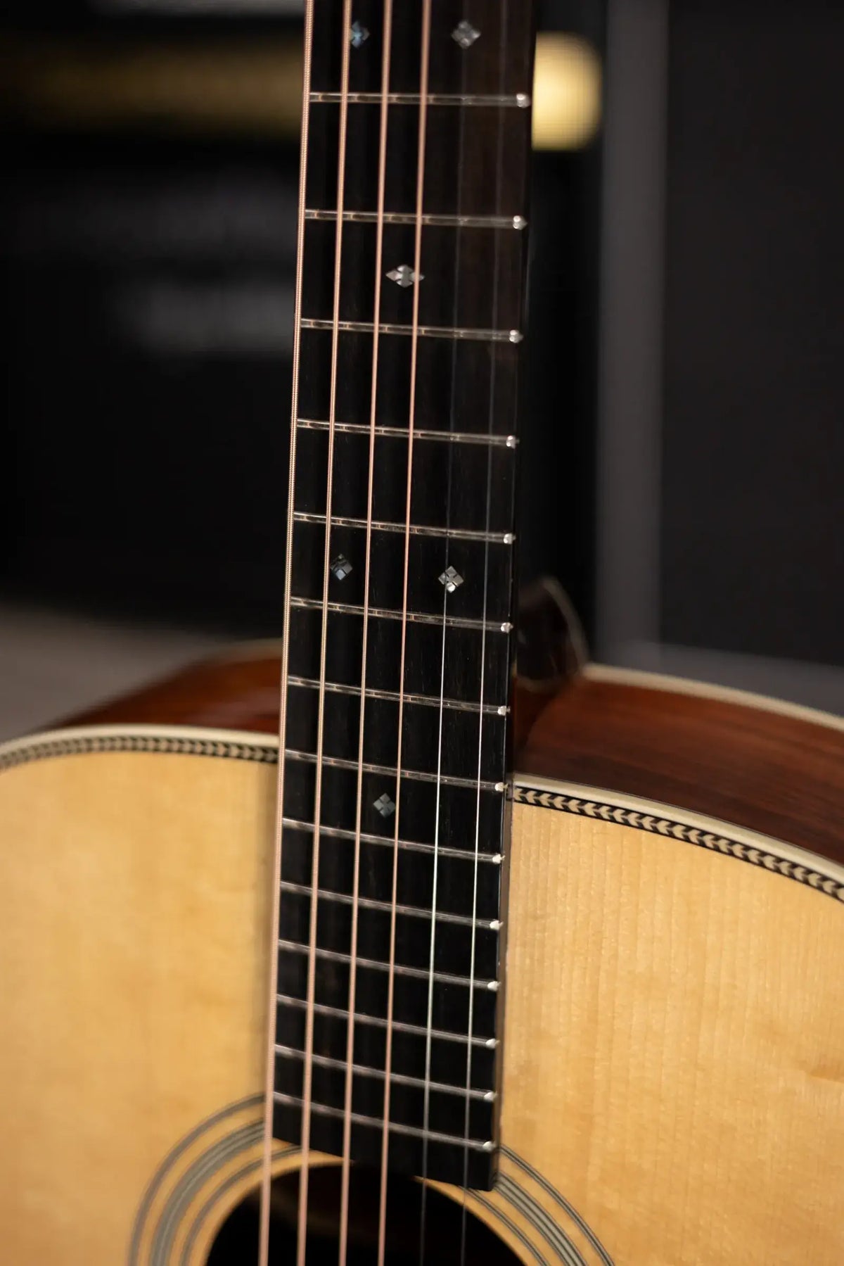 Eastman E20D Acoustic Guitar - Spruce/Rosewood with Hardshell Case - Used