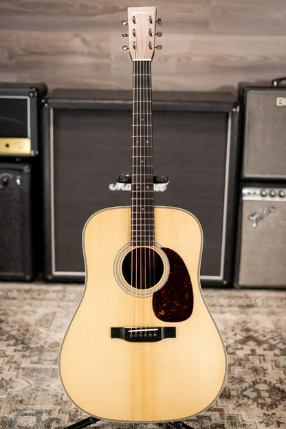 Eastman E20D-TC Thermo Cured Dreadnought Acoustic Guitar with Hardshell Case