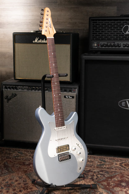 Eastman FullerTone DC'62 Electric Guitar - Ice Blue Metallic with Padded Gig Bag