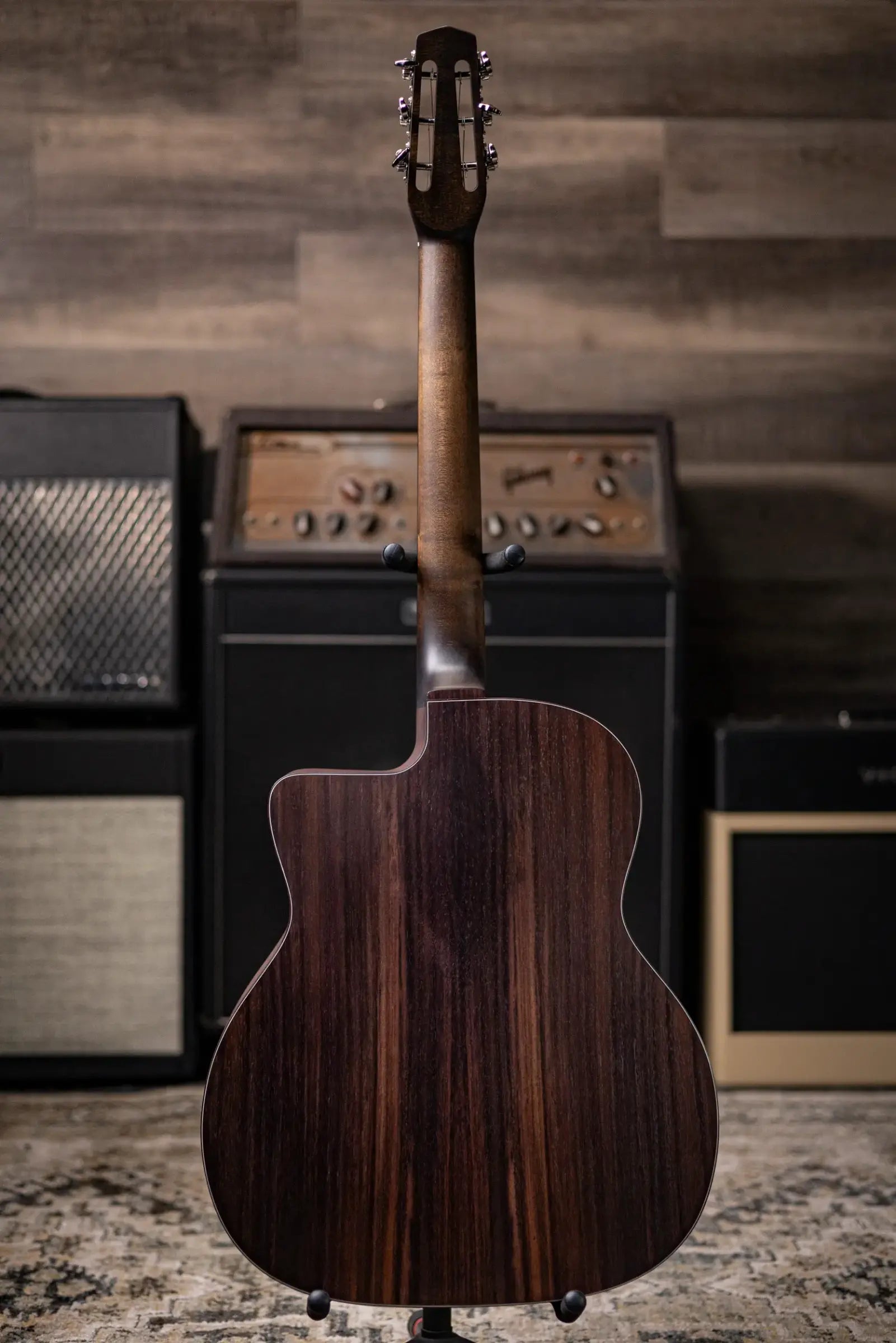 Eastman Guitars DM3 Grande Bouche Acoustic Guitar - Natural with Structured Gig Bag