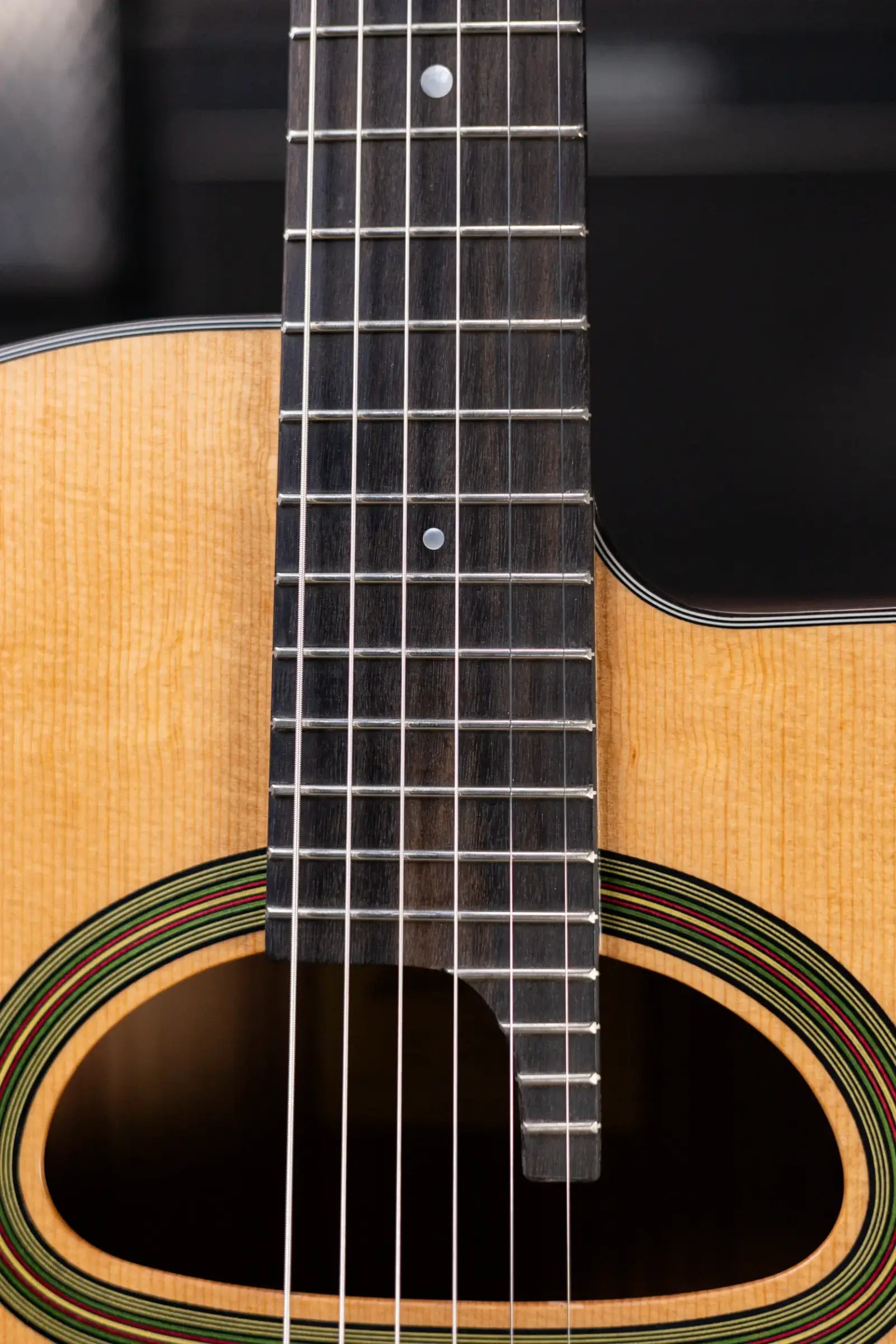 Eastman Guitars DM3 Grande Bouche Acoustic Guitar - Natural with Structured Gig Bag