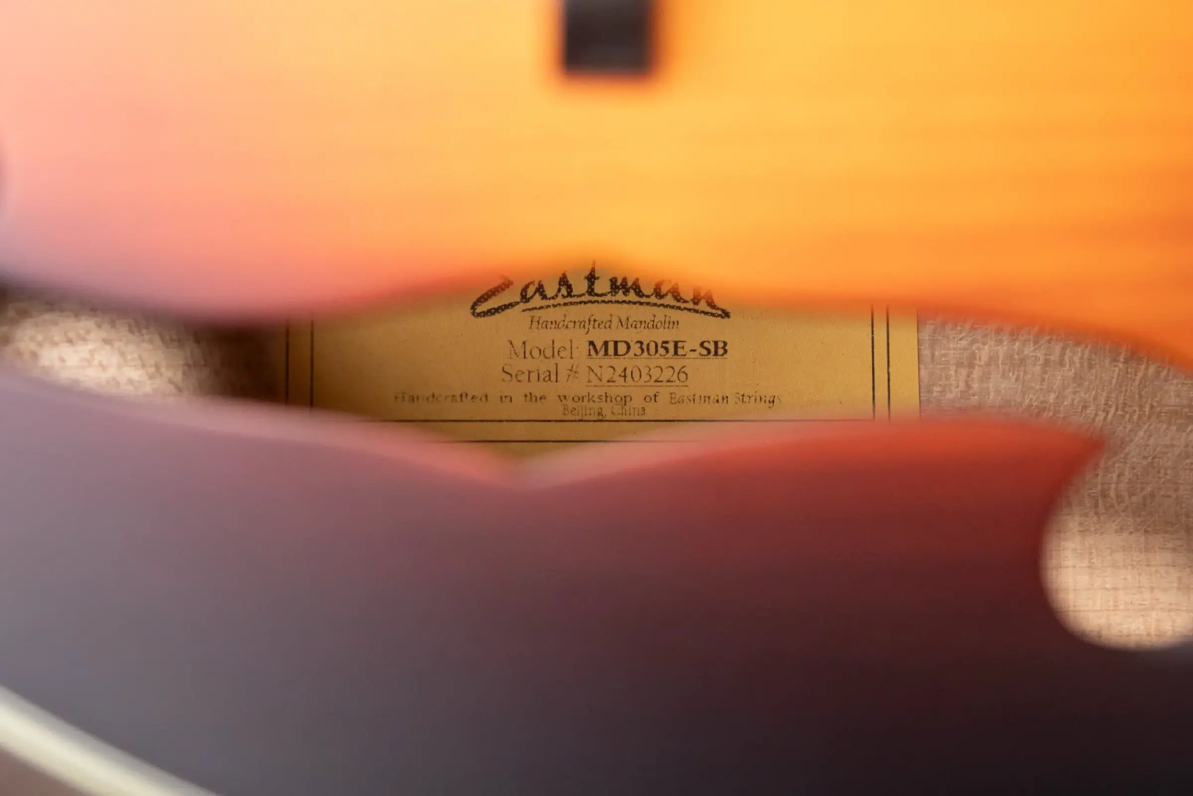 Eastman MD305E-SB A Style Acoustic/Electric Mandolin - Sunburst with Gig Bag