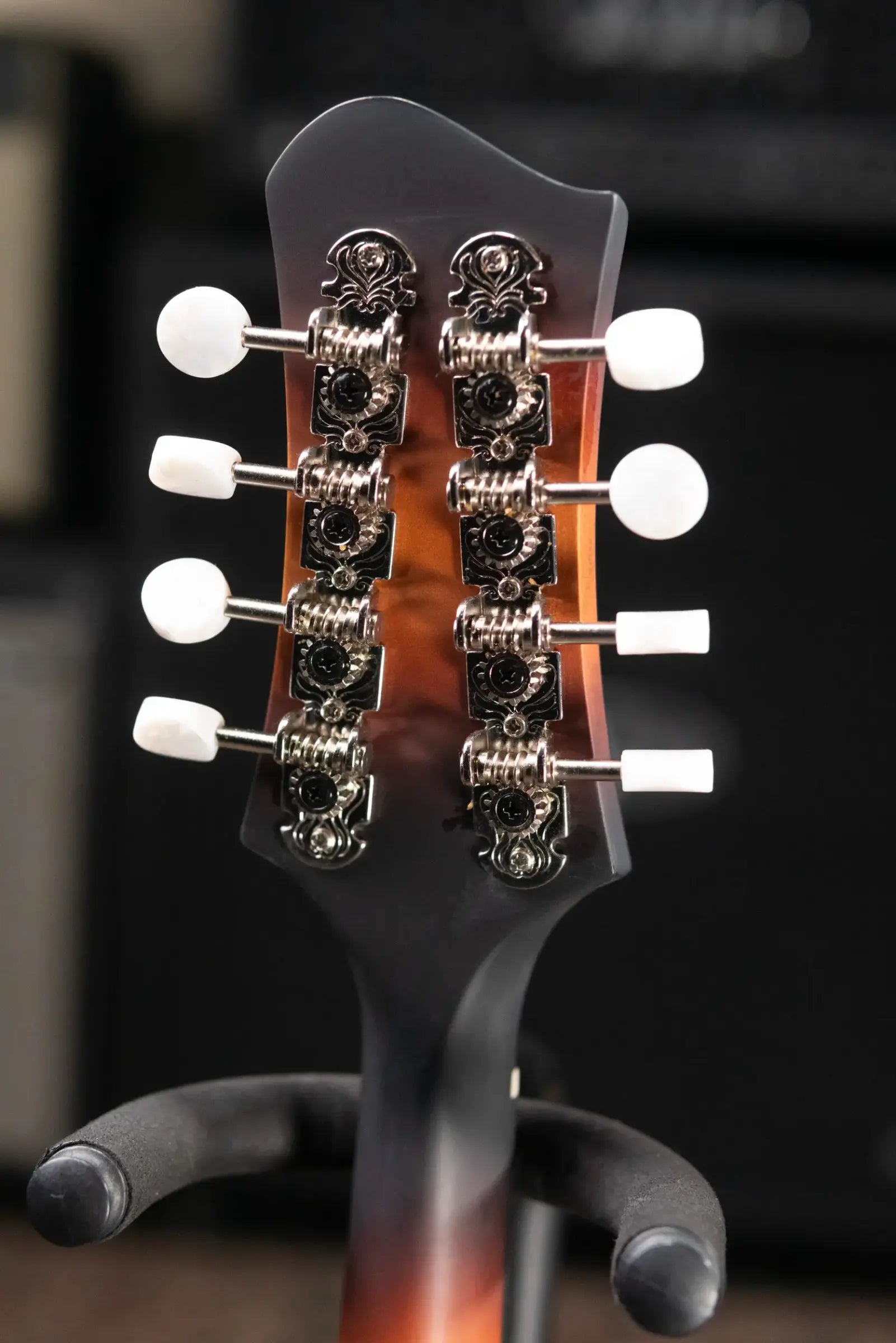 Eastman MD305E-SB A-Style Acoustic/Electric Mandolin - Sunburst with Gig Bag