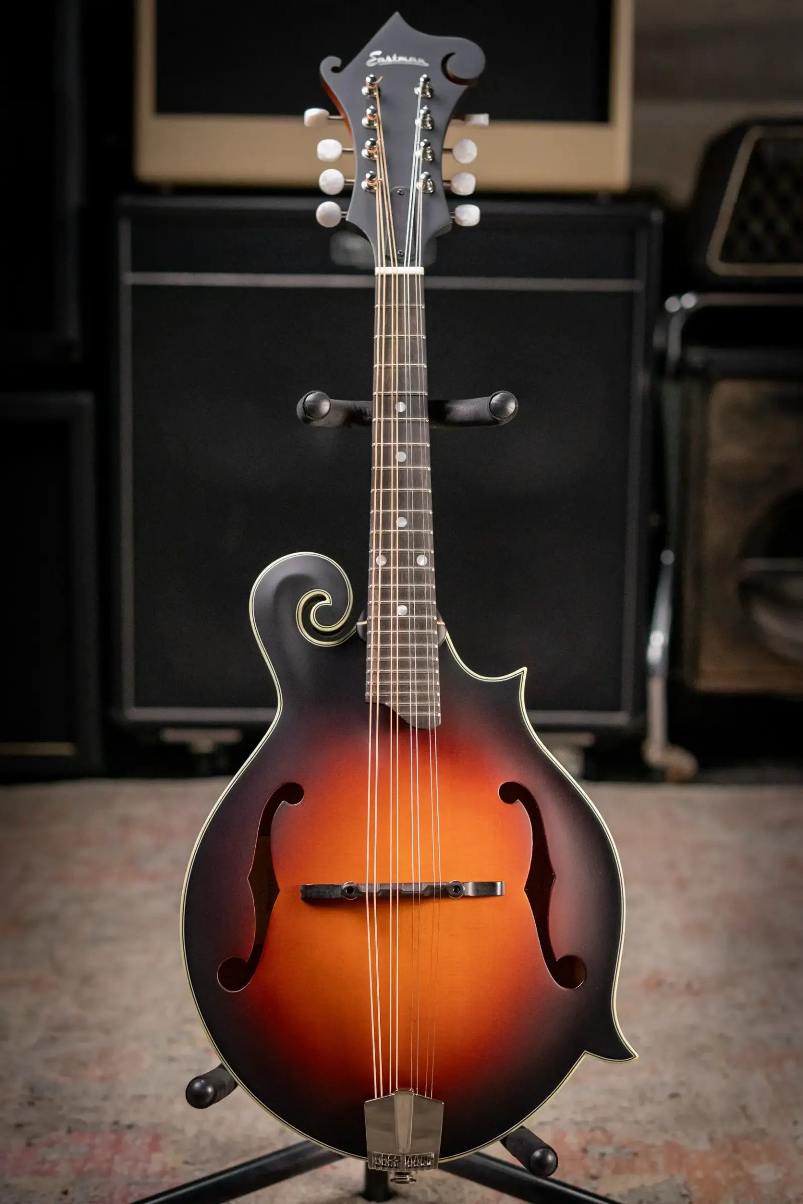 Eastman MD315E-SB F Style Acoustic/Electric Mandolin - Sunburst with Gig Bag