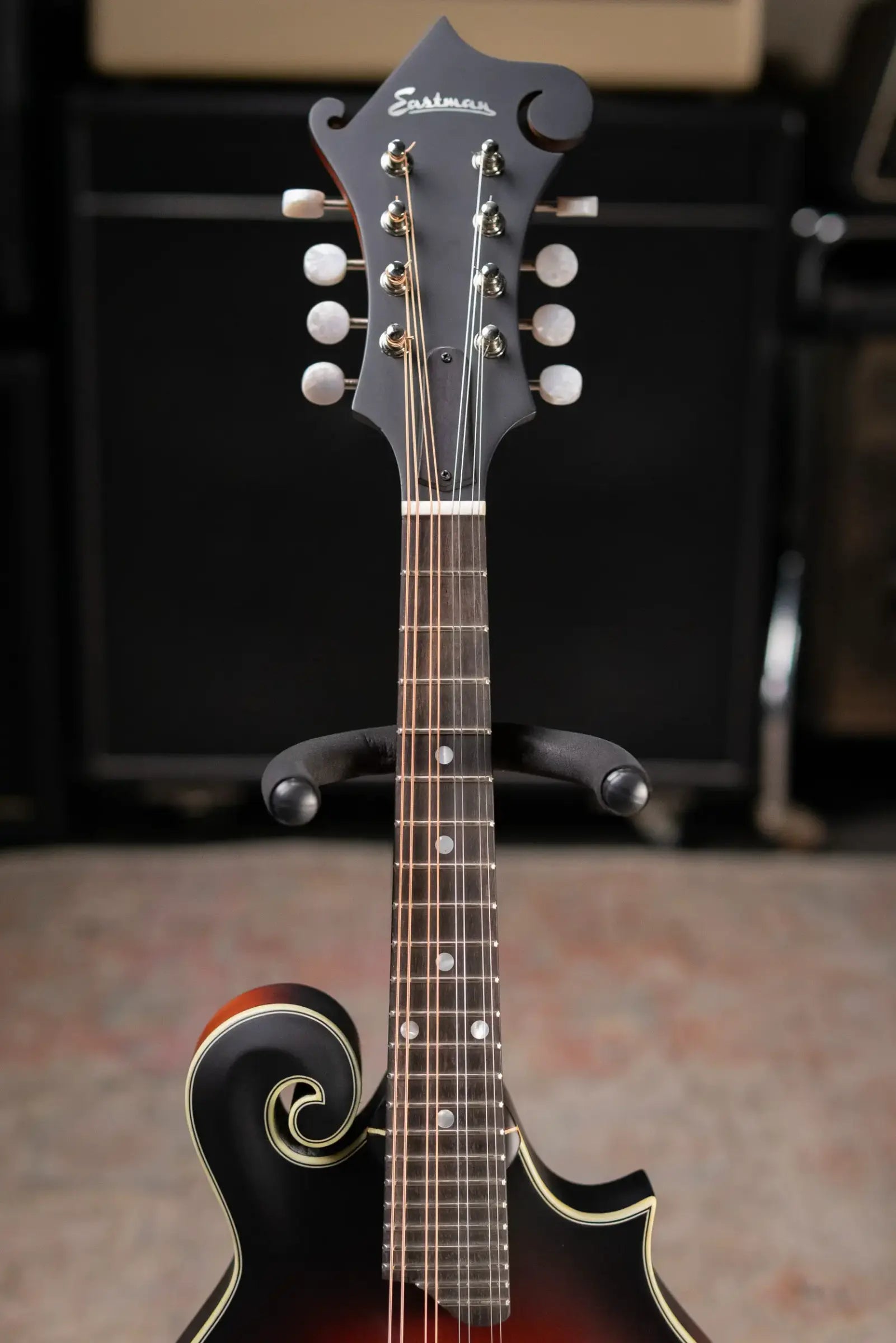 Eastman MD315E-SB F Style Acoustic/Electric Mandolin - Sunburst with Gig Bag