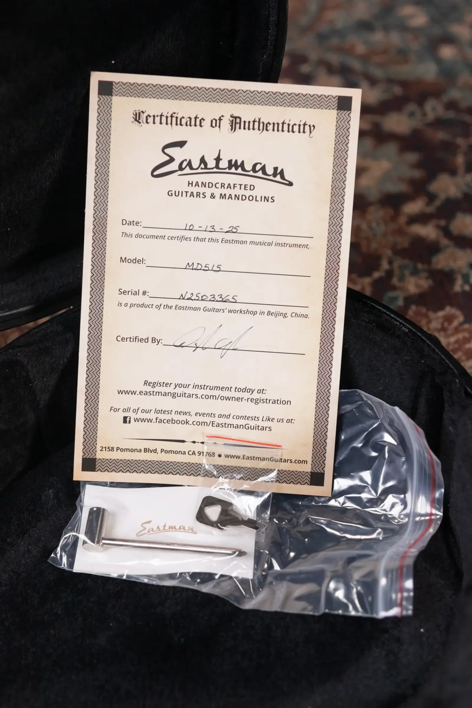 Eastman MD515 F-Style Mandolin with Hardshell Case