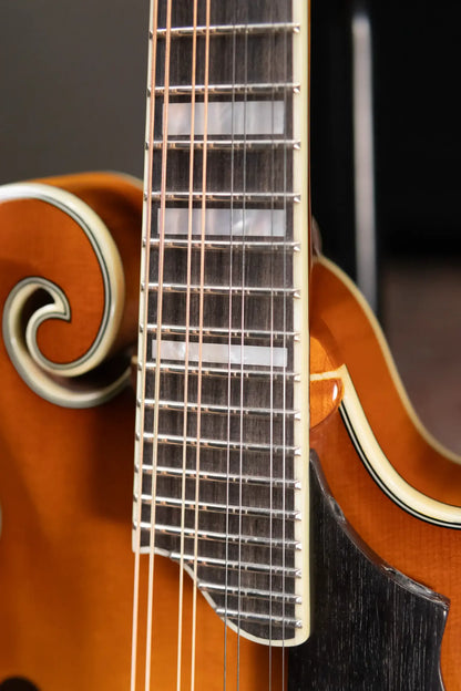 Eastman MD615-GB F Style Mandolin - Goldburst with Hardshell Case