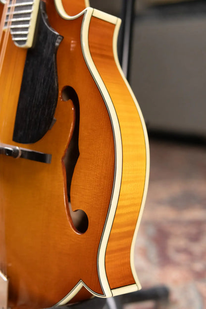 Eastman MD615-GB F Style Mandolin - Goldburst with Hardshell Case