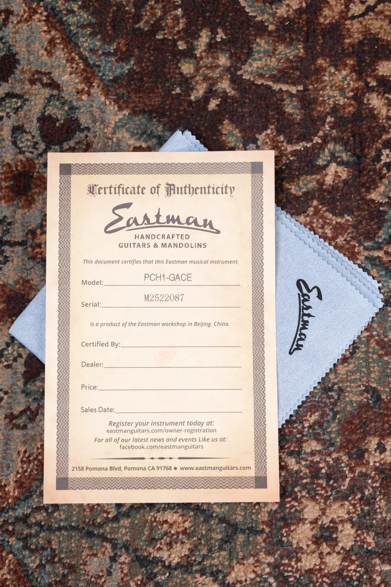 Eastman PCH1-GACE Grand Auditorium Acoustic/Electric Guitar with Gig Bag