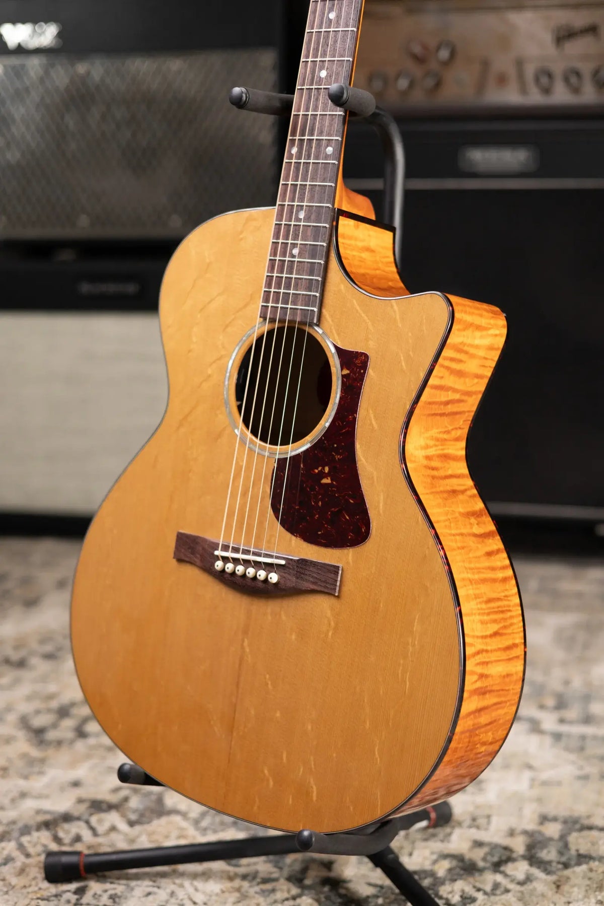 Eastman PCH3-GACE Grand Auditorium Acoustic/Electric Guitar - Amberburst with Gig Bag