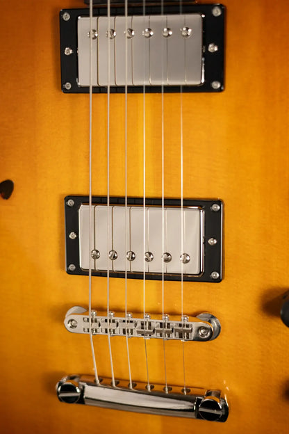 Eastman Romeo Semi-Hollow Electric Guitar - Goldburst with Hardshell Case