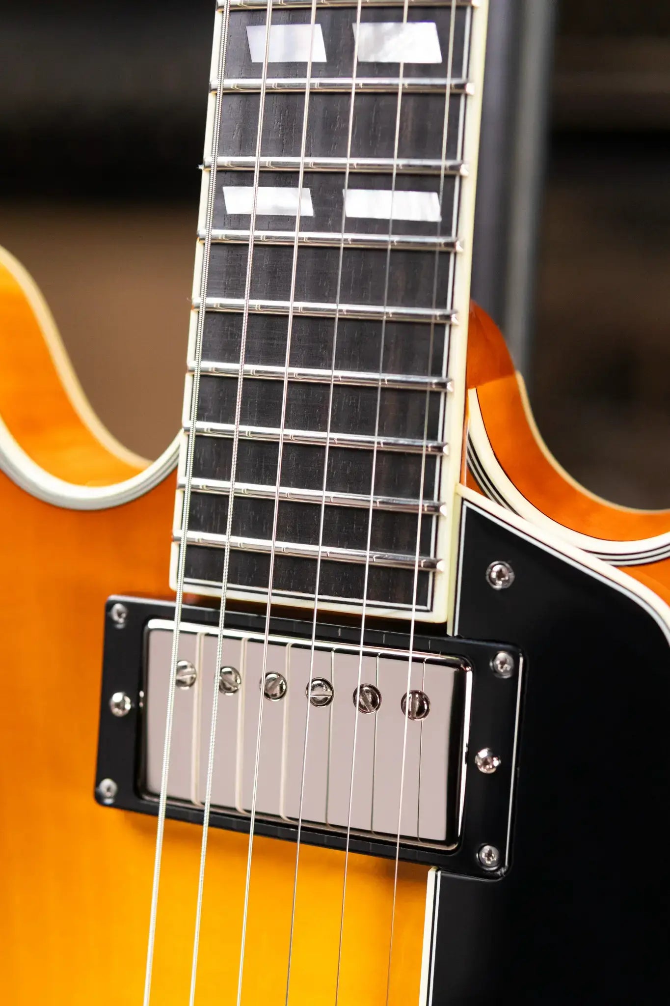 Eastman T486-GB 16" Thinline Electric Guitar - Goldburst with Hardshell Case