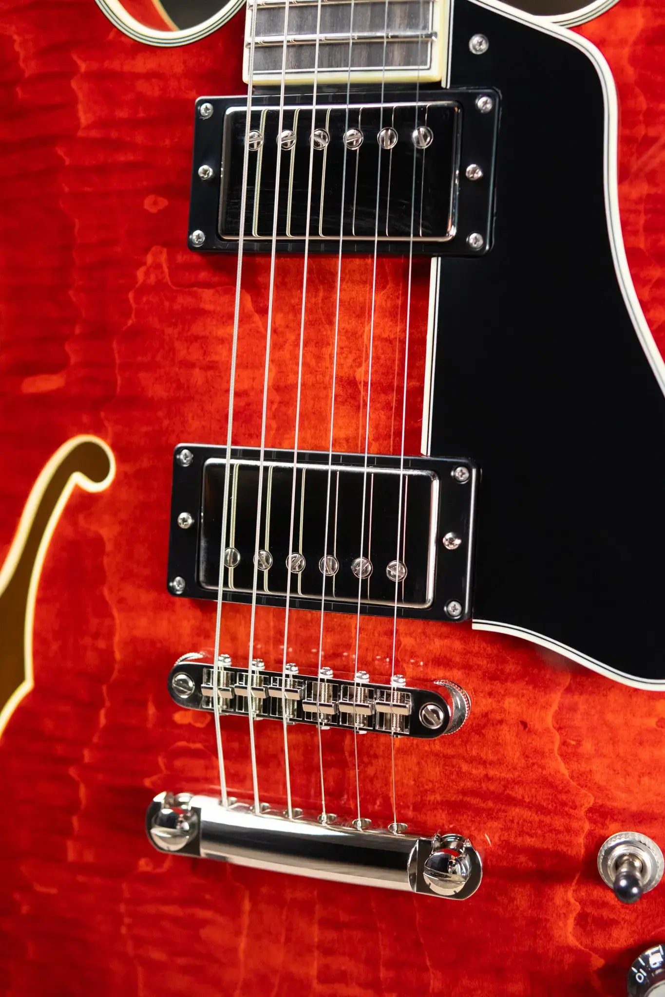 Eastman T486 Thinline Electric Guitar - Classic with Hardshell Case