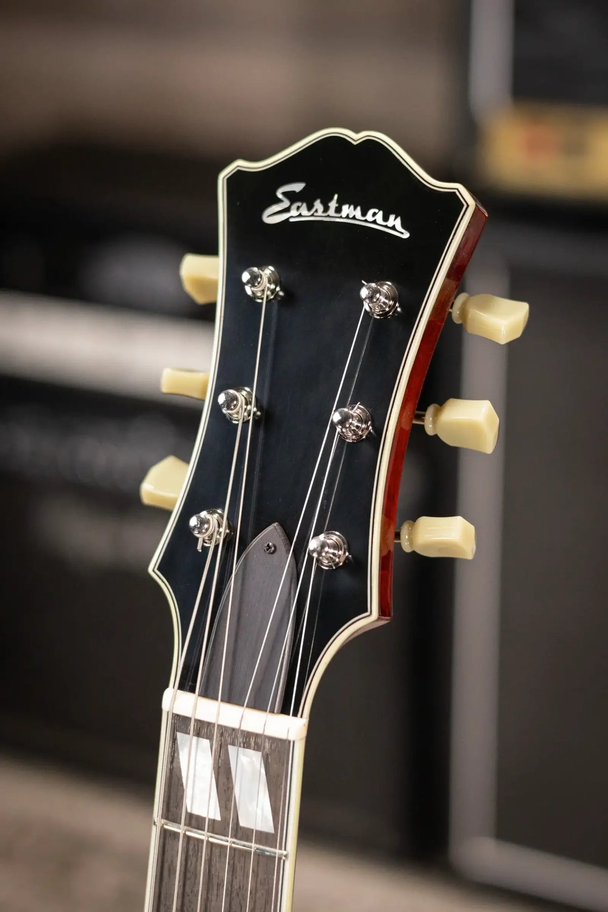 Eastman T486 Thinline Semi-Hollow Electric Guitar - Classic with Hardshell Case