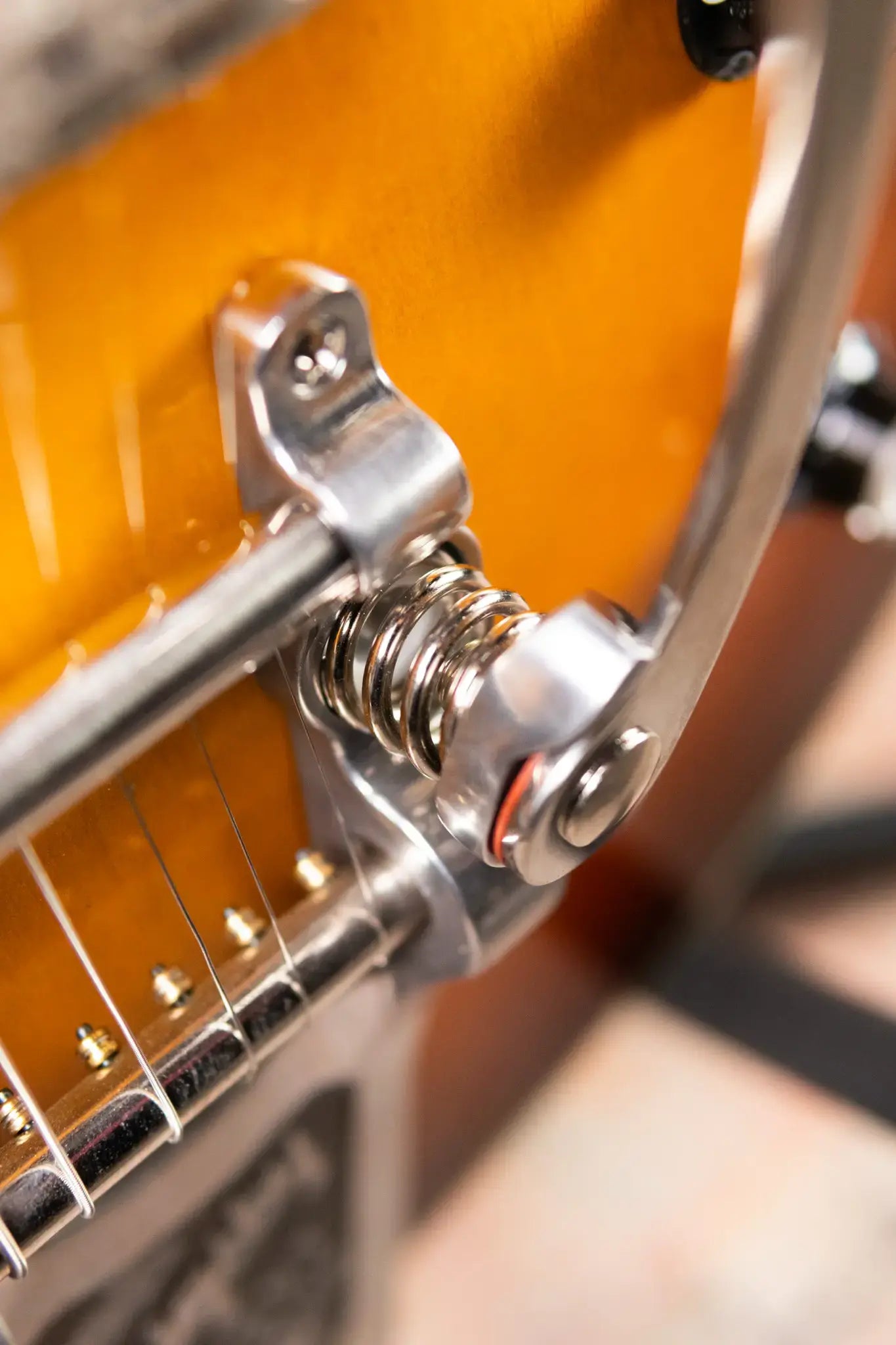 Eastman T64/V-GB Hollow Body Thinline Electric Guitar with Bigsby - Antique Goldburst with Hardshell Case