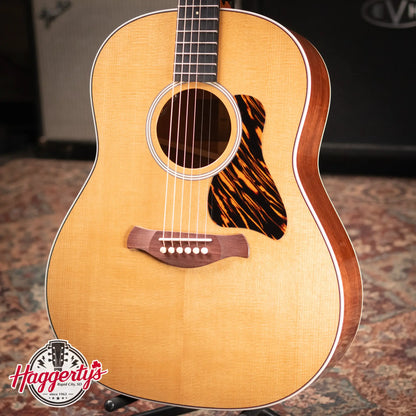 Taylor Gold Label 517e Grand Pacific Acoustic/Electric Guitar with Hardshell Case