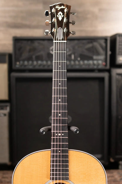 Taylor Gold Label 517e Grand Pacific Acoustic/Electric Guitar with Hardshell Case